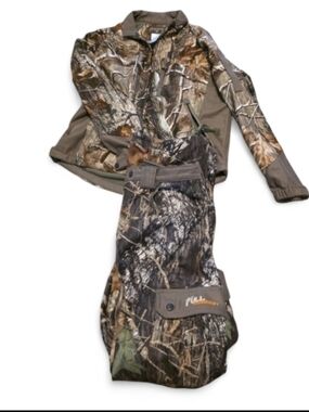 Mens Scentlok  Medium Camo Hunting Jacket and Pants Set